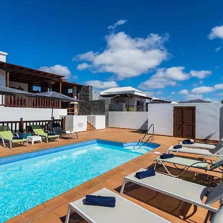 Sarantonton Playa Blanca (Lanzarote)